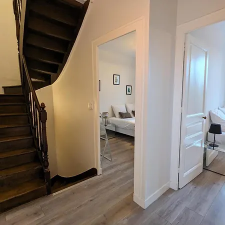 Maison Spacieuse Avec Terrasse, Proche Cndbi, Ideale Pour Familles Et Evenements, Animaux Acceptes. - Fr-1-653-249 Feriehus *