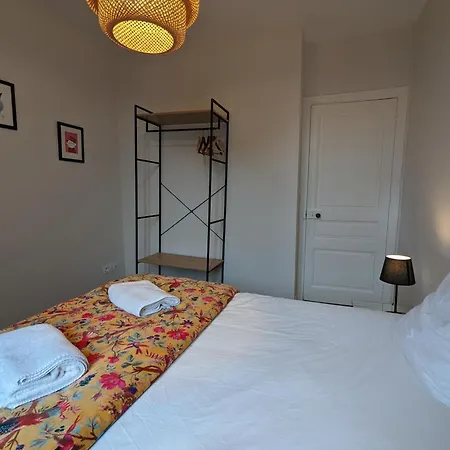 Maison Spacieuse Avec Terrasse, Proche Cndbi, Ideale Pour Familles Et Evenements, Animaux Acceptes. - Fr-1-653-249 * Saint-Yrieix-sur-Charente