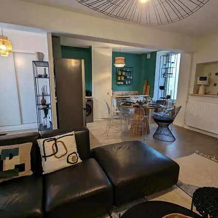 Feriehus Maison Spacieuse Avec Terrasse, Proche Cndbi, Ideale Pour Familles Et Evenements, Animaux Acceptes. - Fr-1-653-249 Saint-Yrieix-sur-Charente